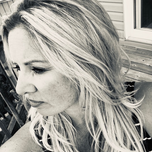 Meet your Posher, Jaclyn - Picture 1 of 1